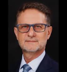 Meet the team and our board of advisers