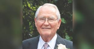 Gregory Kizer's Instagram, Twitter & Facebook