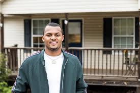My Houzz: NFL Star Deshaun Watson Surprises Mom With a Remodel
