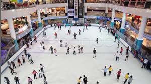 We also had a great time with teacher santhia because she was making jokes and laughing with the students. yahya ahmed i went to sunway pyramid last friday with my els friends to skate. Sunway Pyramid Ice 5ä»¤å‰ å¯æºœå†°ä¸€æ•´å¤© Winrayland