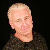 Robert Glashauser's Instagram, Twitter & Facebook