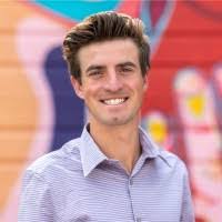 Shane Healey's Instagram, Twitter & Facebook