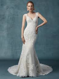 Hochzeitskleider von maggie sottero maggie sottero ist ein preisgekröntes designer dieses brautkleider gehören zu den bekanntesten und begehrtesten brautkleider herstellern der. Maggie Sottero Brautmoden Brautkleider Hochzeitskleider Abendkleider Balayi