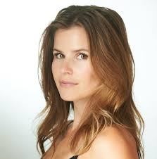 Caroline Palmer's Instagram, Twitter & Facebook