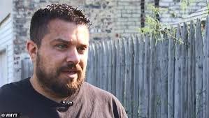 Andrew Larose's Instagram, Twitter & Facebook