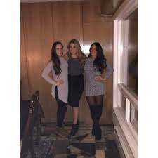 Ellery Nelson (@ElleryIsSwavey)