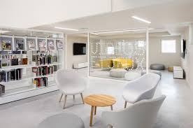 Mediatheque Le Bouscat Idm Design Library Amenagement Bibliotheque Mediatheque Bibliotheque Design