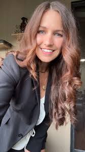 Miranda Bader's Instagram, Twitter & Facebook