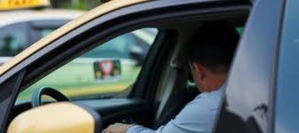 Out Station Cabs in Hyderabad One Way Taxi Rajamandri