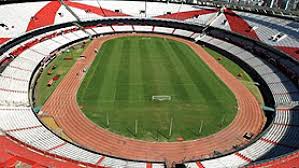Luego De Los Destrozos Comenzo La Reparacion De La Cancha De River Voxpopuli Tu Voz Es Noticia
