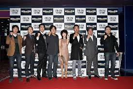 해고될 위기에 처한 비리 세관원 최익현(최민식)은 순찰 중 적발한 히로뽕을 일본으로 밀수출, 마지막으로 한 탕 하기 위해 부산 최대 조직의 젊은 보스 최형배(하정우)와 손을 잡는다. í•˜ì •ìš° ë¨¸ë¦¬í¬ê¸° ì¢…ê²°ì§¤ Jpg ì¼ë²  ì¼ê°„ë² ìŠ¤íŠ¸ ì¼ë² ì €ìž¥ì†Œ