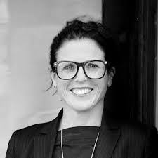 Ginny Norton's Instagram, Twitter & Facebook