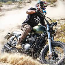 Motohead On Instagram Find Ways To Survive No Matter The Terrain Faisalumerphotography Caferidercustom Triumph Bonneville World Triumphnation
