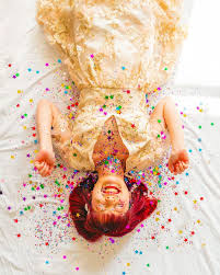 Spring photography, tips for photographers. Home Photoshoot Ideas To Try Now If You Re Looking For Some Unique Home Photoshoot Ideas Heres A List Of 24 Candy Photoshoot Photoshoot Concept Fun Photoshoot