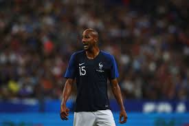 As for nzonzi, the french midfielder has drawn considerable interest from benfica. Reports Roma And Nzonzi Agree To Contract Terms Chiesa Di Totti
