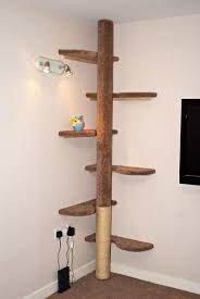 Diy Cat Playground Louise Happyhousecats Mit Bildern Selbstgebauter Kratzbaum Katzenzimmer Katze Diy