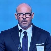 Shane Beckham's Instagram, Twitter & Facebook