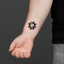 Kolekce podle kategorie gabriela kmonickova. Tetovani Na Zapesti In 2021 Paw Print Tattoo Tattoos Print Tattoos