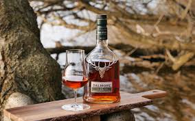 În timp ce sua și irlanda adaugă e, canada, scoția și japonia folosesc ortografia whisky. Bester Whisky 12 Klassiker Die Du Probieren Solltest