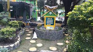 Profil song yoo jung cukup menghebohkan banyak media sejak pada tanggal 25 januari 2021 karena kabar duka tentang artis tersebut. 3 Madrasah Siap Divisitasi Lomba Sekolah Sehat Tingkat Nasional Tahun 2019