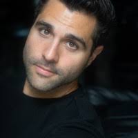 100+ perfiles de «Abadi»