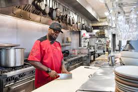 Join chef brian ross for fun in the kitchen. Asheville Chefs Battle It Out In On Screen Cooking Competitions