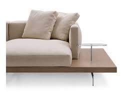 B&b italia products have a unique and unmistakable style, the result of the gift this brand has to anticipate trends and to reply to the changing tastes with quality. Sofa Dock Alto B B Italia Milia Shop