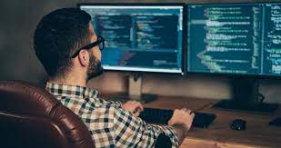 Stack overflow, cea mai mare comunitate de programatori din lume, a publicat recent un nou top privind limbajele preferate de developerii din întreaga lume. Cele Mai CÄutate Limbaje De Programare Tehnologii Èi SpecializÄri In It