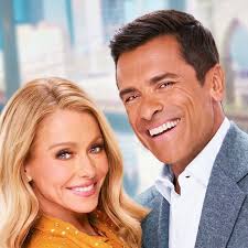 Kelli Finglass (@kellifinglass) • Instagram photos and videos