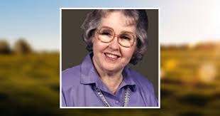 Marie Grissom's Instagram, Twitter & Facebook