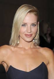 She is 39 years old and is a taurus. Brianne Davis Blue Bloods Universe Wiki Fandom