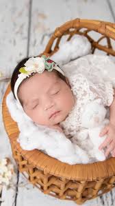 Mamãe vai sentir sdd dessa fase sonolenta depois de tomar o tetê. 🩷🥹,  Passa tão rápido…