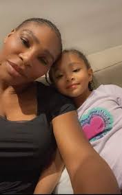 Diahann, Valerie, Nick, Roberta, Whitney 👑👑👑👑👑 BLACK ROYALTY  #BLACKEXCELLENCELEGENDS