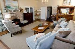 Yes, free parking and street parking are available to guests. Sandpiper Inn