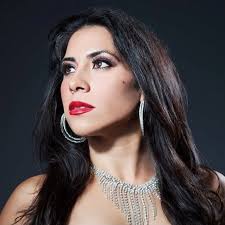 Miss Tina Vee (@misstinavee) • Instagram photos and videos