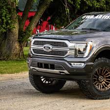 Ford is keeping these categories, but they are offering more personalization for each. 2021 Ford F 150 Rendered As Sporty Single Cab With Lift Kit And More Autoevolution