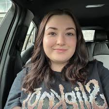 Who is Sarah J. Maas's husband and which of her characters is based