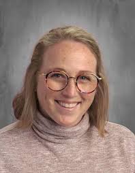 Emily Willmore's Instagram, Twitter & Facebook