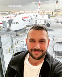 Daniel Disney (@thedandisney)