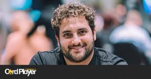 João Simão avança em segundo no Main Event High do WCOOP