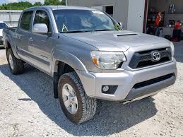 The 2018 tundra also offers a v8 engine option whereas the 2018 tacoma does not. 2015 Toyota Tacoma Dou For Sale At Copart Rogersville Mo Lot 42766 Salvagereseller Com