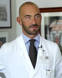 Matteo bassetti, quanto guadagna in tv: Dr Matteo Bassetti Infettivologo A Genova Medicitalia It