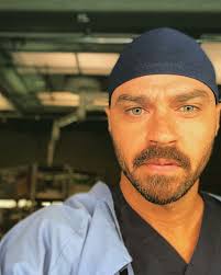 Megan Rought (@MeganRought)