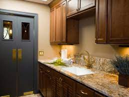 I have 21 years of combined install and fabrication experience in the marble and granite business. Is Anyone Doing 4 Granite Backsplashes Anymore