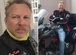 O que me torna, hoje, aquilo que sou, o que me constrói e constitui. Principe Alemao Morre Em Acidente De Moto Aos 55 Anos Quem Quem News