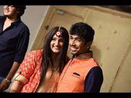 Jasprit bumrah's marriage partner will motivate jasprit bumrah to accomplish jasprit bumrah's objectives. Who Is Jasprit Bumrah Getting Married Girlfriend Wife Bio