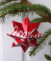 Make A Can Star With A Beautiful Front And Backside Pop Can Crafts Soda Can Crafts Diy Christmas Ornaments
