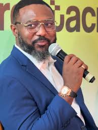 Immediately After criss-crossing 5 countries in one week, I came back and  jumped right into what makes me happy at the British Council