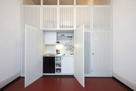 15 minimalist hidden kitchens