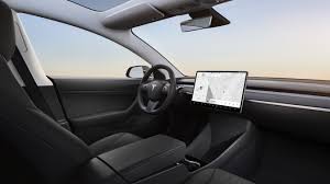 148 city / 132 hwy. Standard And Optional Features On The 35 000 Tesla Model 3 Autoblog
